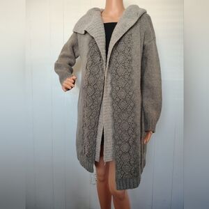 EVERLEIGH Hooded Brown Women's Sweater